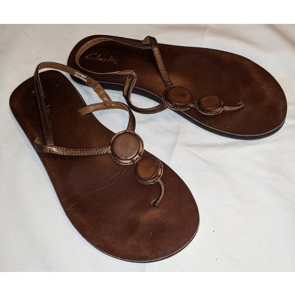 clark leather flip flops